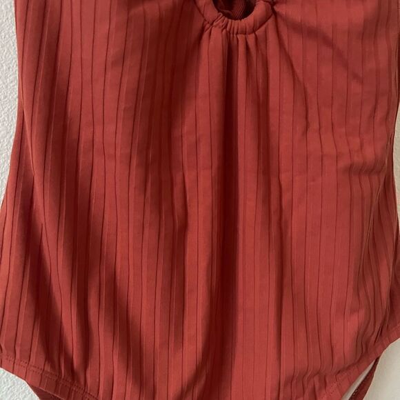 Kona Sol Woman's One Piece Swimsuit Size L,Apricot orange Ribbed Ring L - Picture 4 of 9